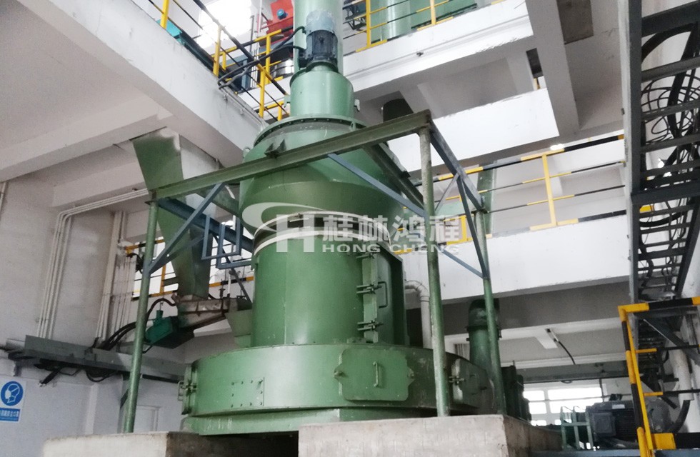 5R4121打礦石粉機(jī)器多少錢一臺 雷蒙磨粉機(jī)多少錢一臺？幾萬到幾十萬不等